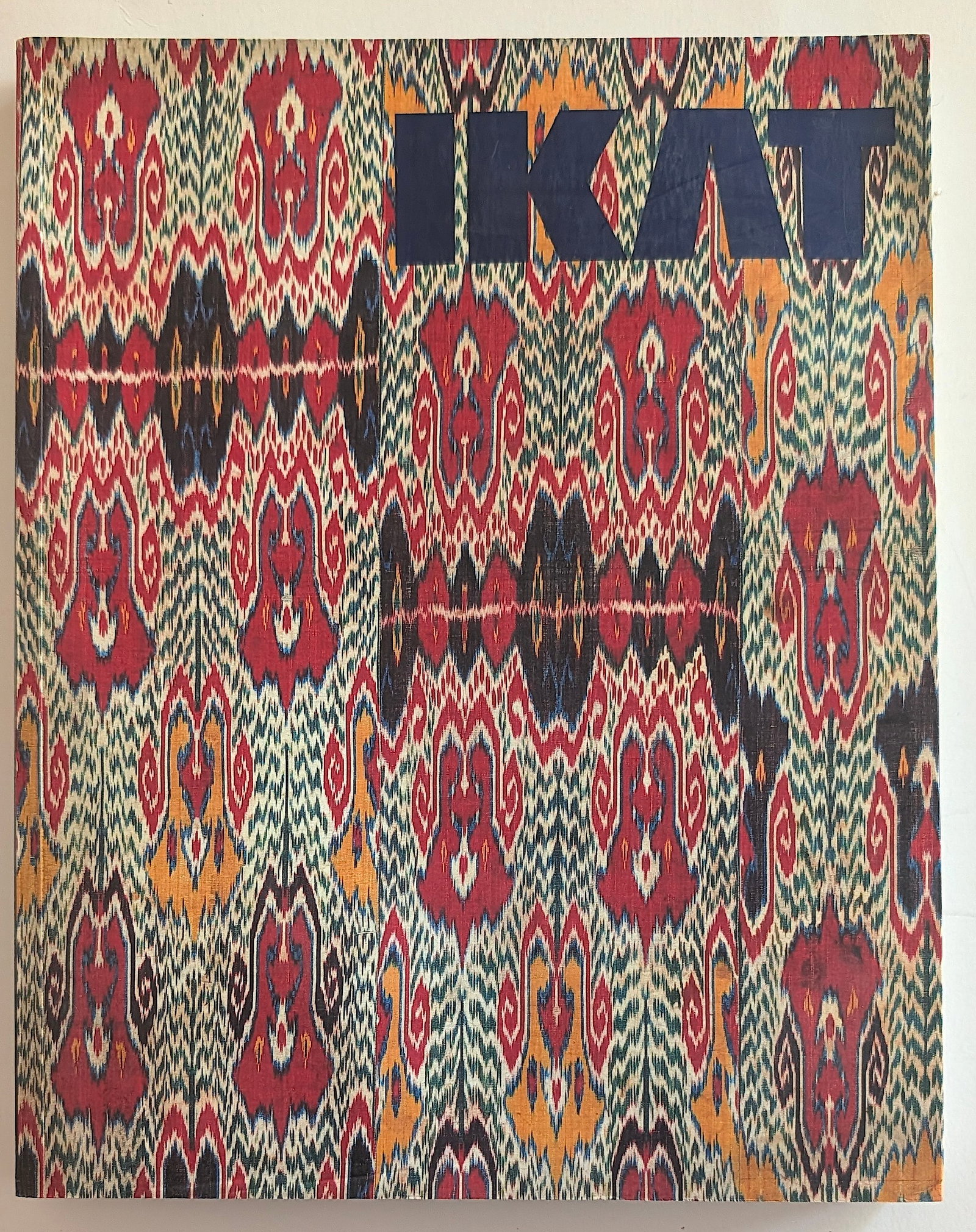 Vintage Book Ikat: Splendid Silks of Central Asia: The provenance of this item is from the inventories of Artelisted. We have included quality images to show it's actual condition. THIS IS A RESERVE AUCTION, and the final price will include a Buyer?s 