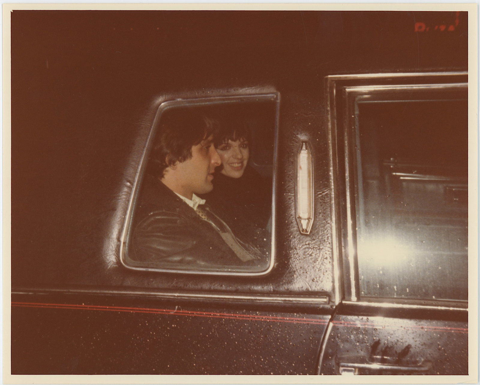 Vintage Photo LIZA MINELLI in Back Seat of Car: The provenance of this item is from the inventories of Artelisted. We have included quality images to show it's actual condition. The dimensions are Approx. 10" x 8". THIS IS A RESERVE AUCTION, and th