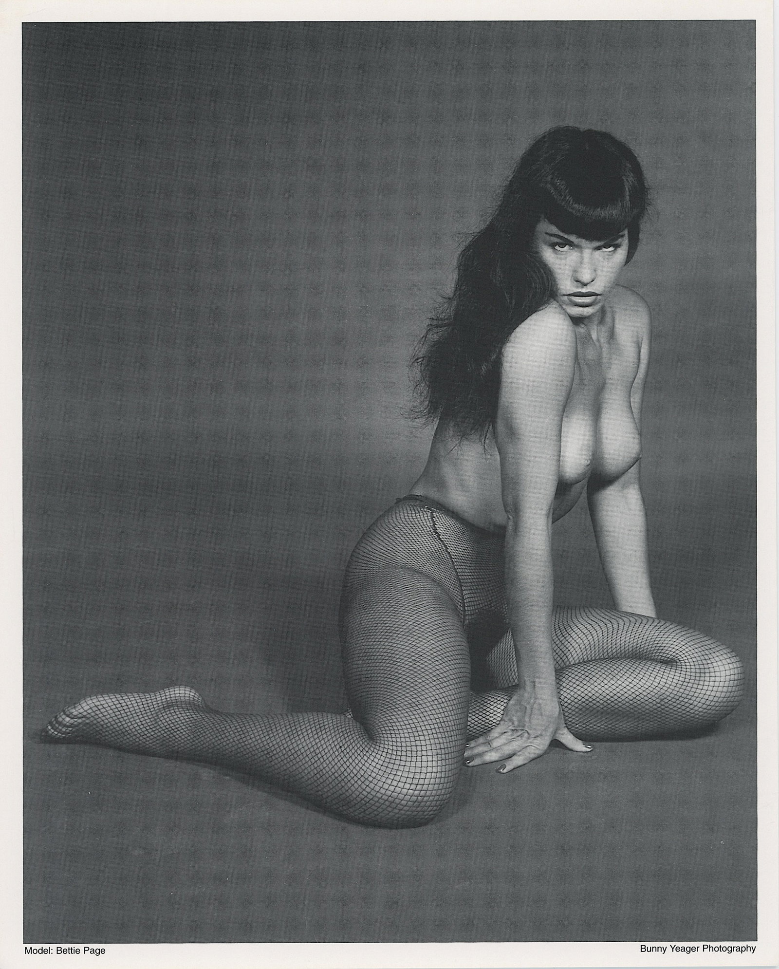 BUNNY YEAGER Vintage Pin Up Litho BETTIE PAGE: This lot is consigned by a collector in RI. The provenance is from Bunny Yeager's estate/archives. Linnea Eleanor "Bunny" Yeager (March 13, 1929 - May 24, 2014) was an American photographer and pin-up