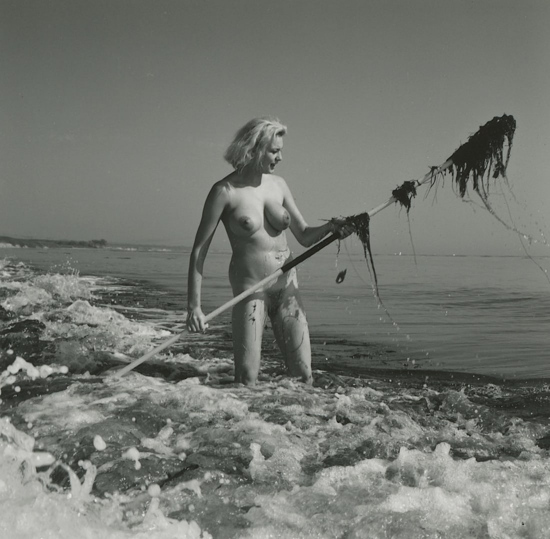 ANDRE DE DIENES Vintage Photo 1950s-1960s Nude Study