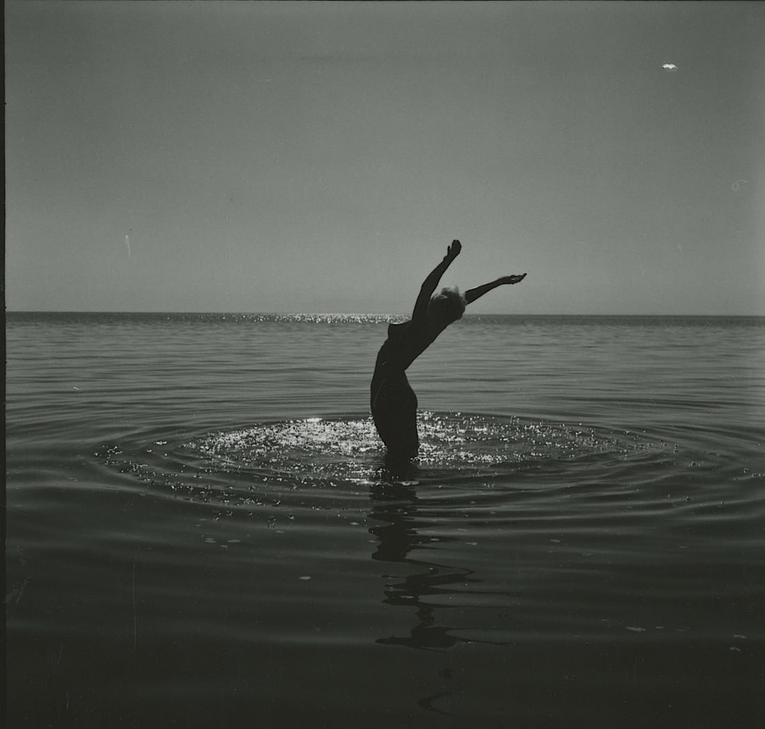 ANDRE DE DIENES Vintage Photo 1950s-1960s Nude Study
