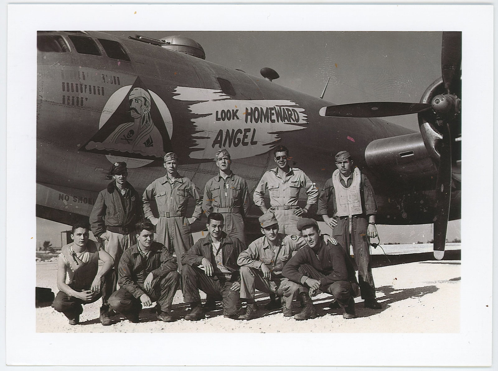 Scarce Historical Photo Reprint World War II Boeing B-17 Flying Fortress (1 of 2)