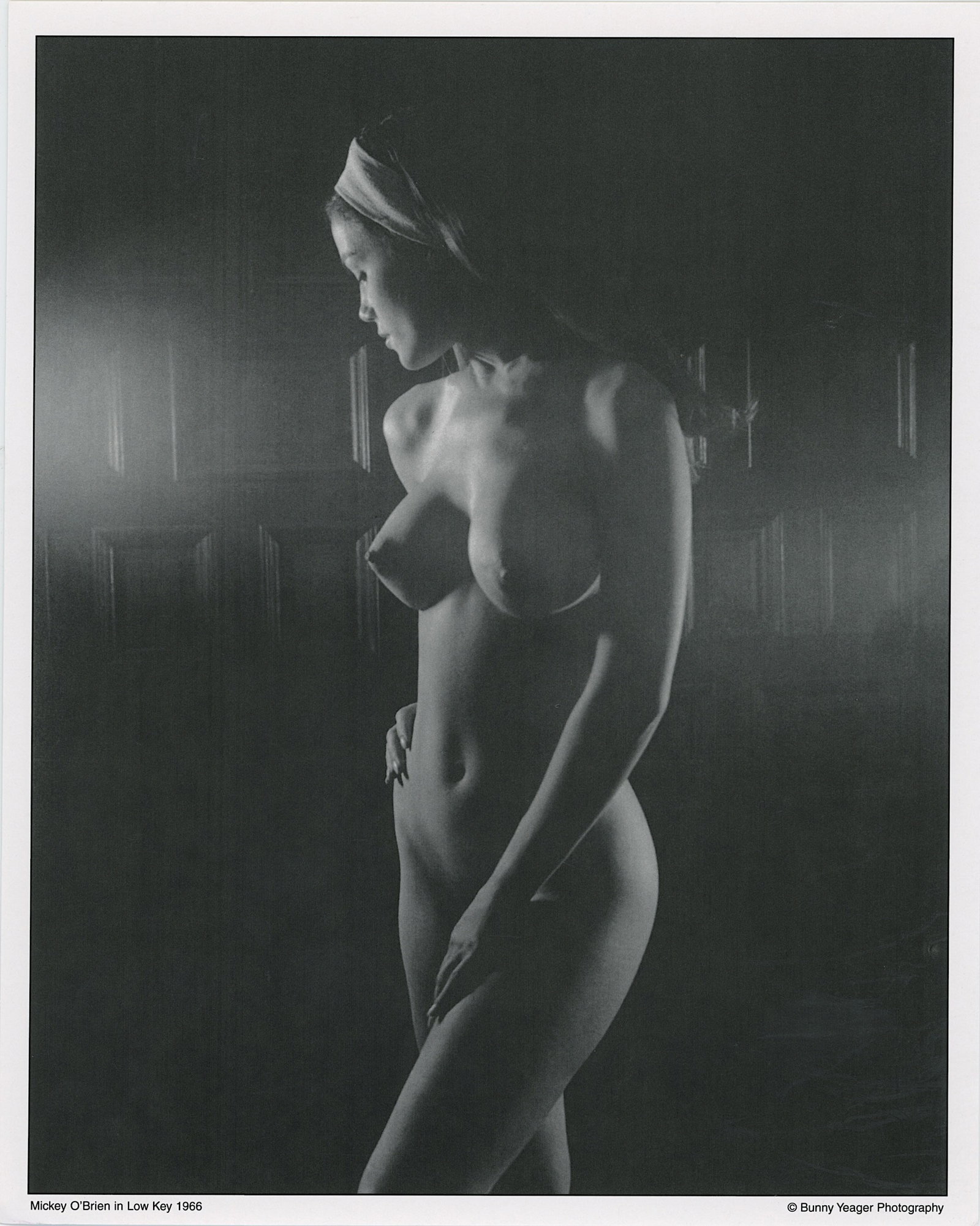 BUNNY YEAGER Vintage Pin Up Litho Model MICKEY O BRIEN: BUNNY YEAGER Vintage Pin Up Litho Model MICKEY O BRIEN. This lot is consigned by a collector in RI. The provenance is from Bunny Yeager's estate/archives. Linnea Eleanor "Bunny" Yeager (March 13, 1929