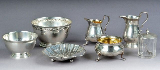 Assorted American Sterling Silver Table Articles: 20th century. Including a shell form dish, two creamers, etc. Approximately 22 oz.