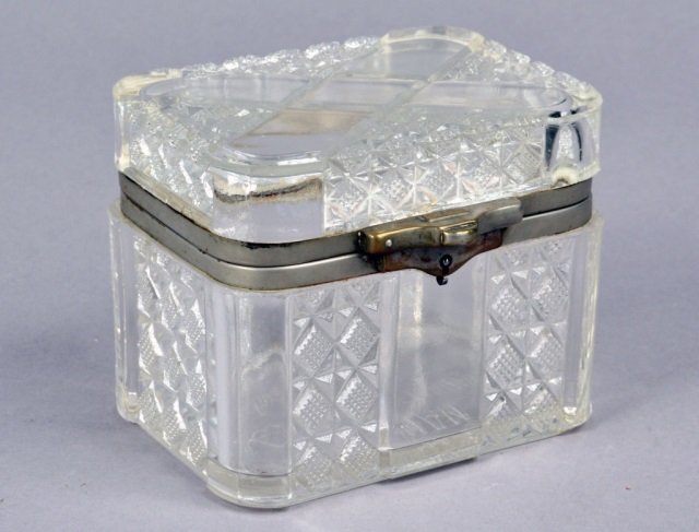 Russian Etched Glass Casket: Height 4 inches, width 4 3/4 inches, depth 3 1/4 inches.