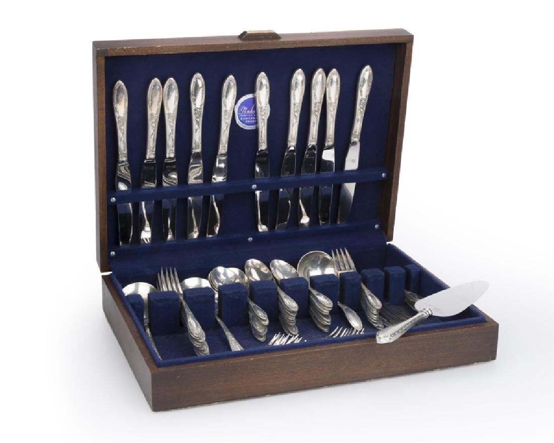 An Oneida "Virginian" sterling silver flatware service (1 of 2)