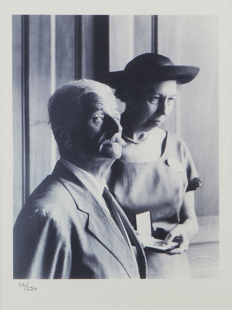 Photograph of William Faulkner and Eudora Welty, Budd (1 of 5)