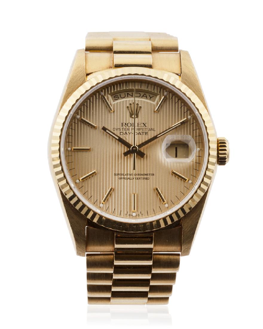 A gent's Rolex Presidential 18K gold wristwatch (1 of 3)