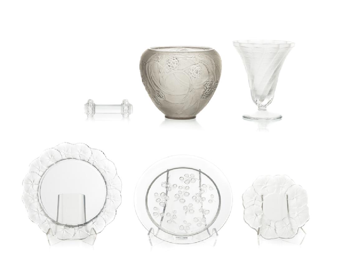 A group of six Lalique art glass objects (1 of 6)