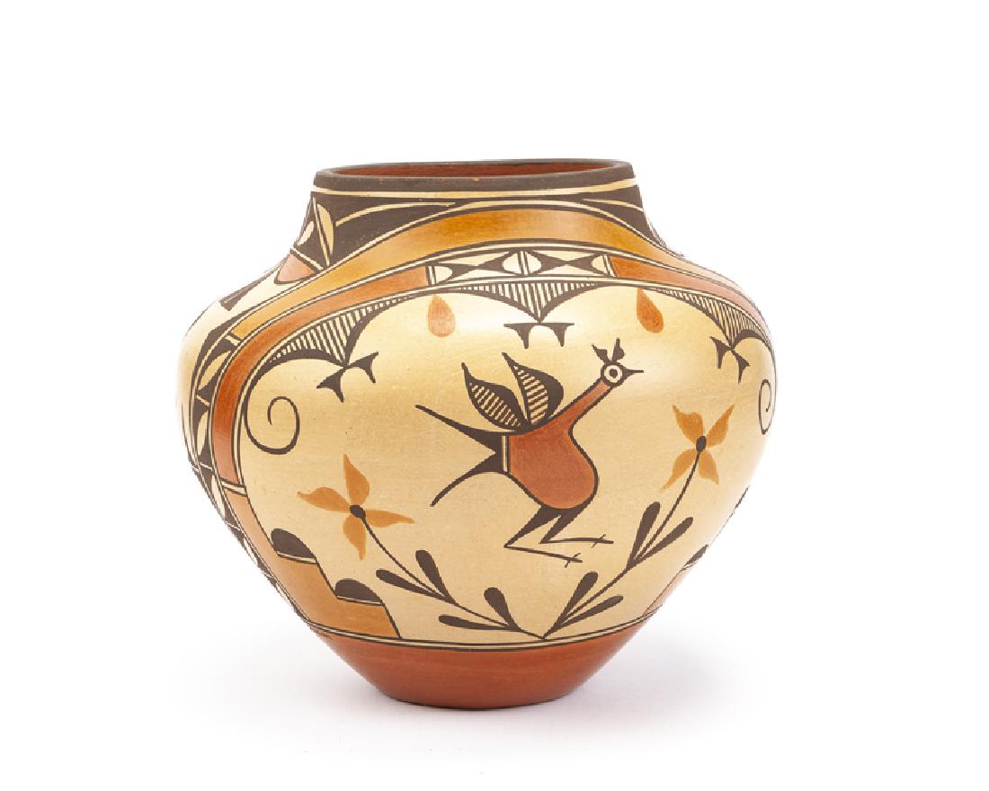 A large Zia pottery vessel, Elizabeth Medina (1 of 3)