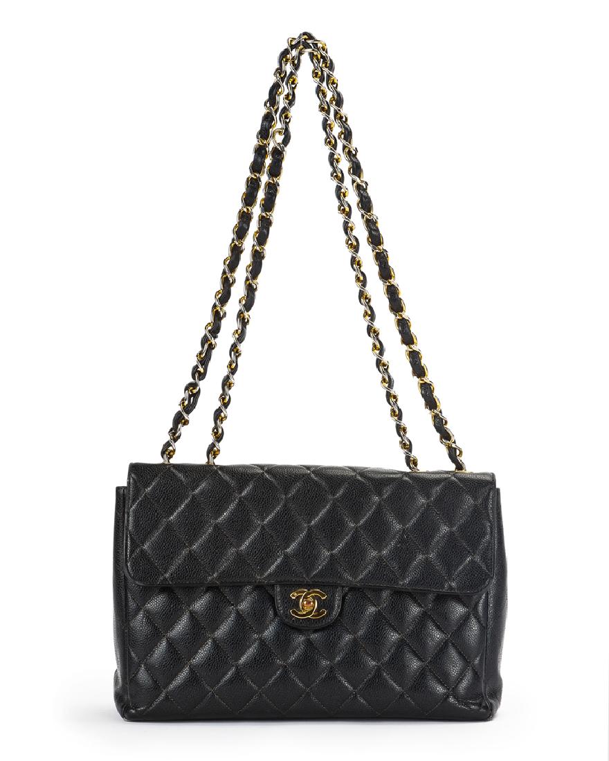 A Chanel Jumbo Classic Flap shoulder bag (1 of 9)
