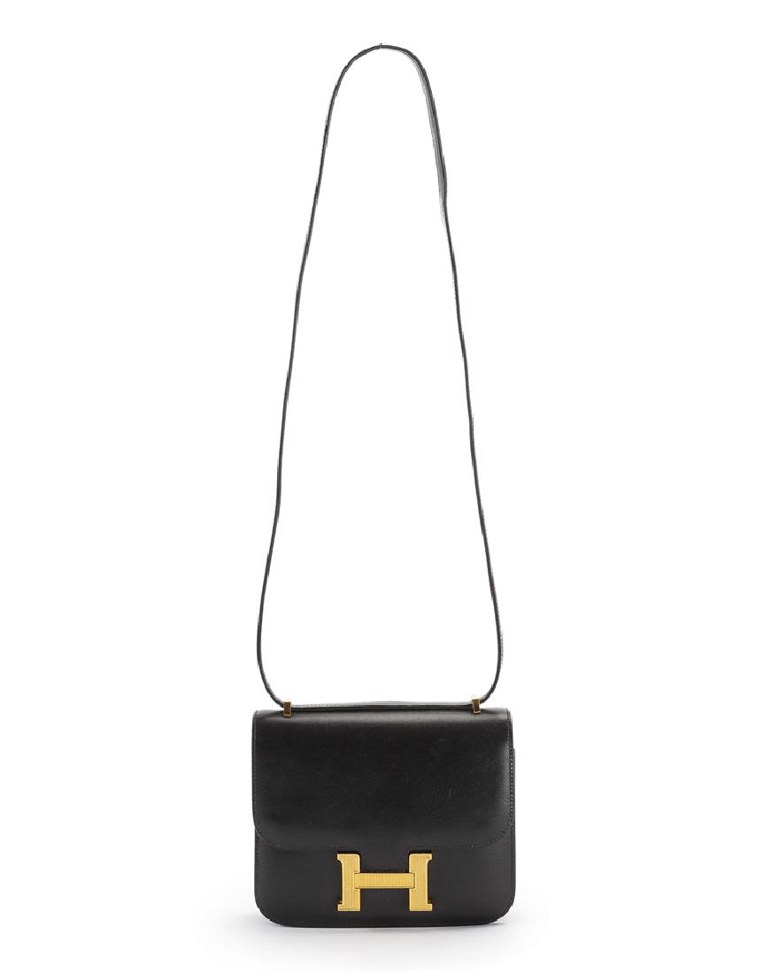 A Hermès 18cm Constance bag (1 of 6)