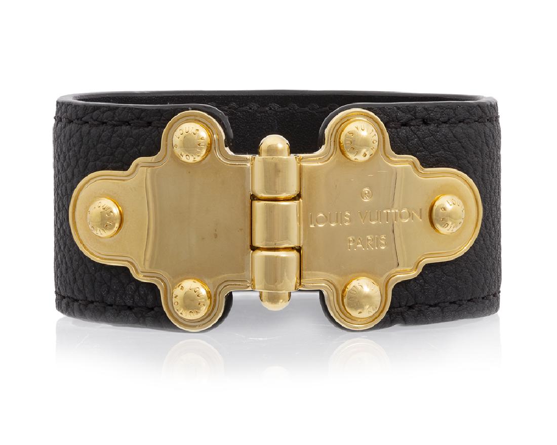 A Louis Vuitton ''Save It'' bracelet (1 of 3)