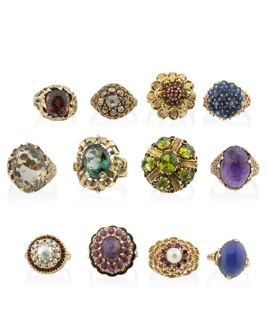 Twelve various gold and gemstone rings (1 of 2)