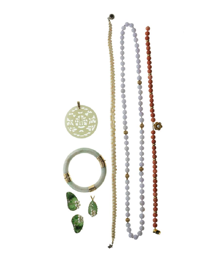 A group of jewelry (1 of 2)