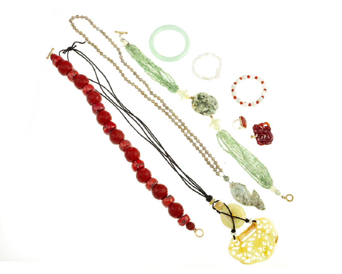 A group of Asian jewelry (1 of 2)