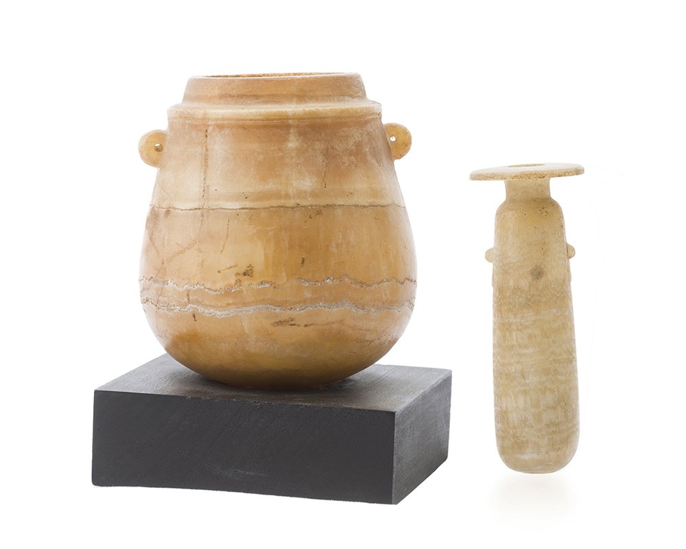 Two ancient alabaster vessels (1 of 4)