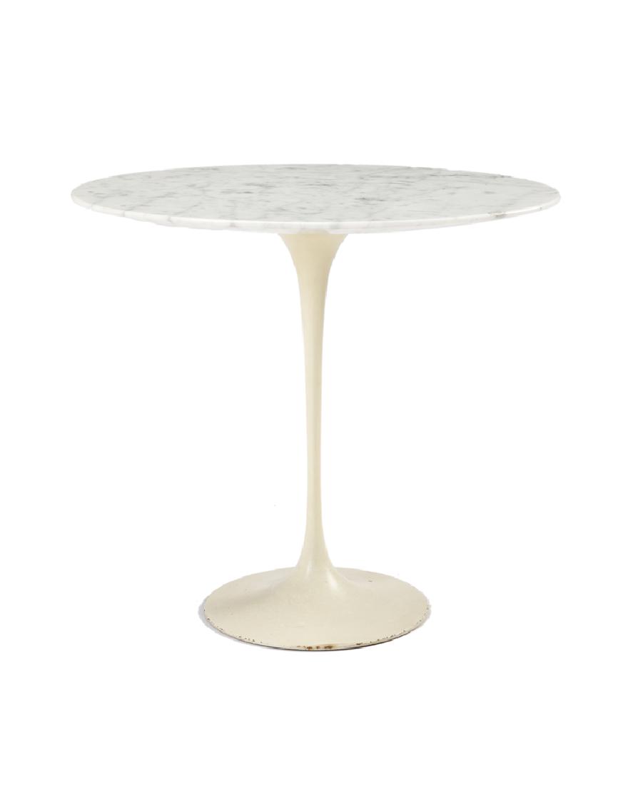 An Eero Saarinen for Knoll ''Tulip'' side table (1 of 1)