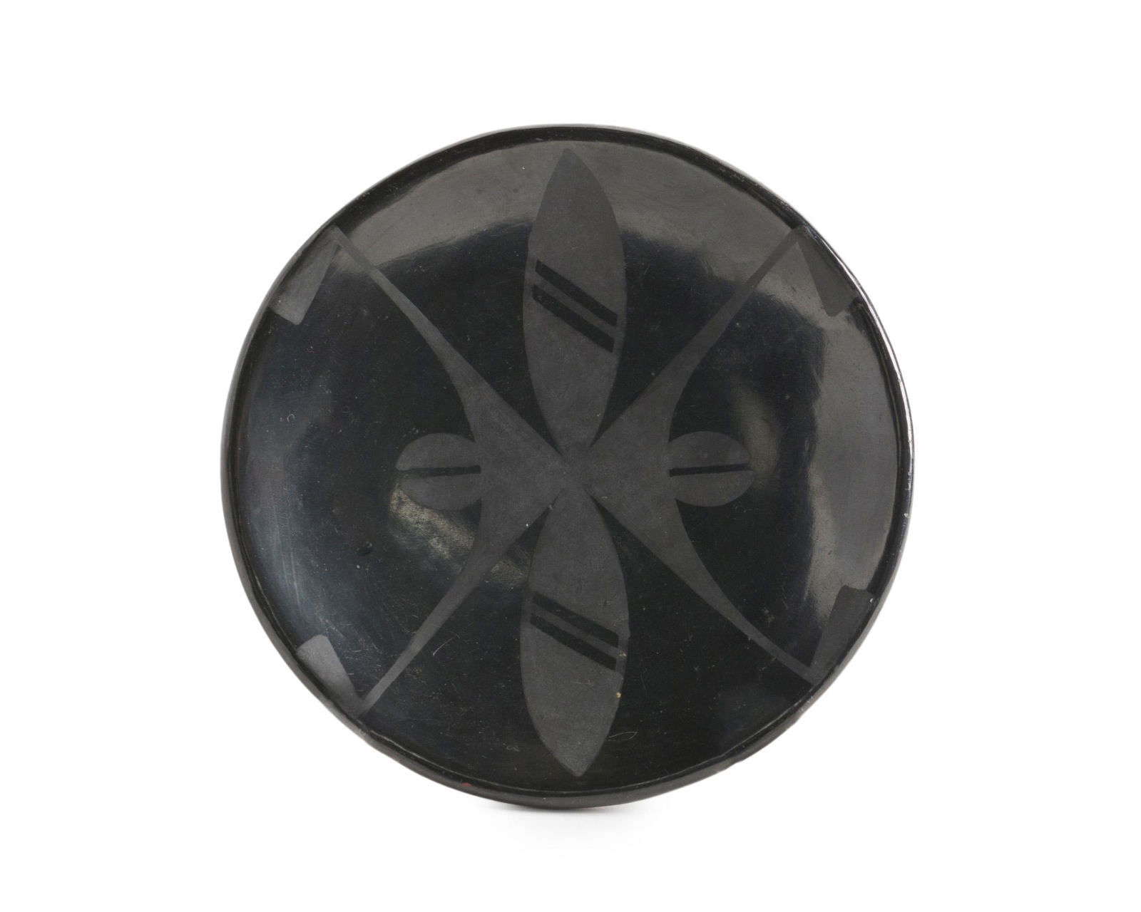 Maria & Popovi Martinez, (1887-1989 and 1923-1971 Santa: Maria & Popovi Martinez (1887-1989 and 1923-1971 Santa Clara Pueblo) Plate with floral center motif Blackware Marked to underside: Maria / Popovi .75" H x 6" Dia.