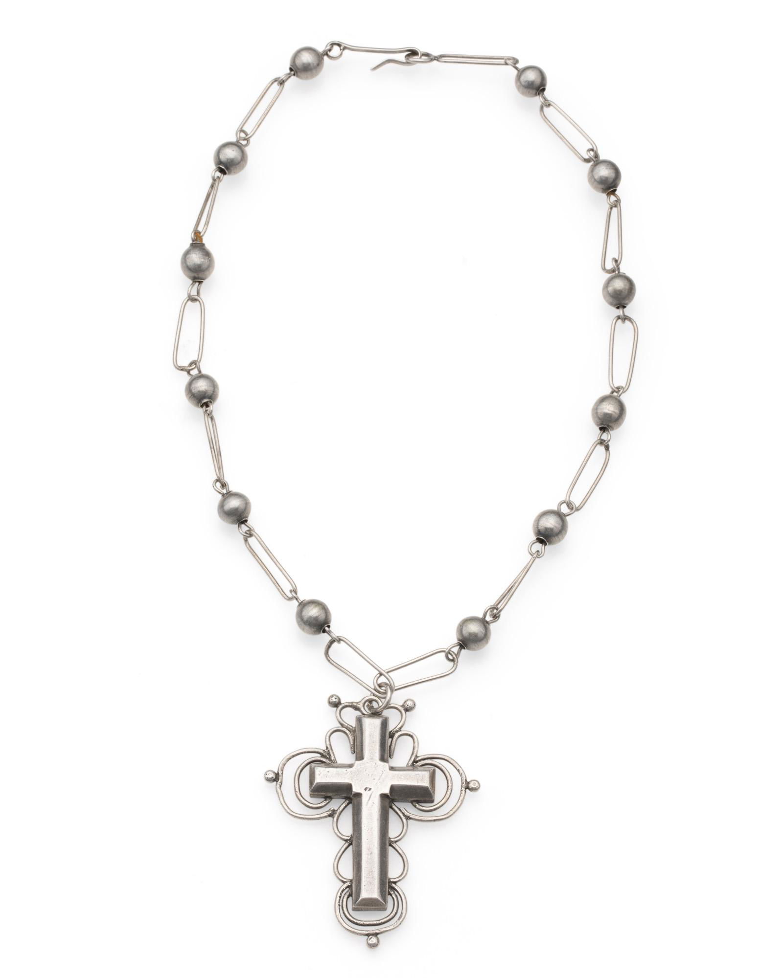 An Antonio Pineda silver cross necklace (1 of 2)