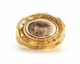 An Antique hardstone intaglio ring