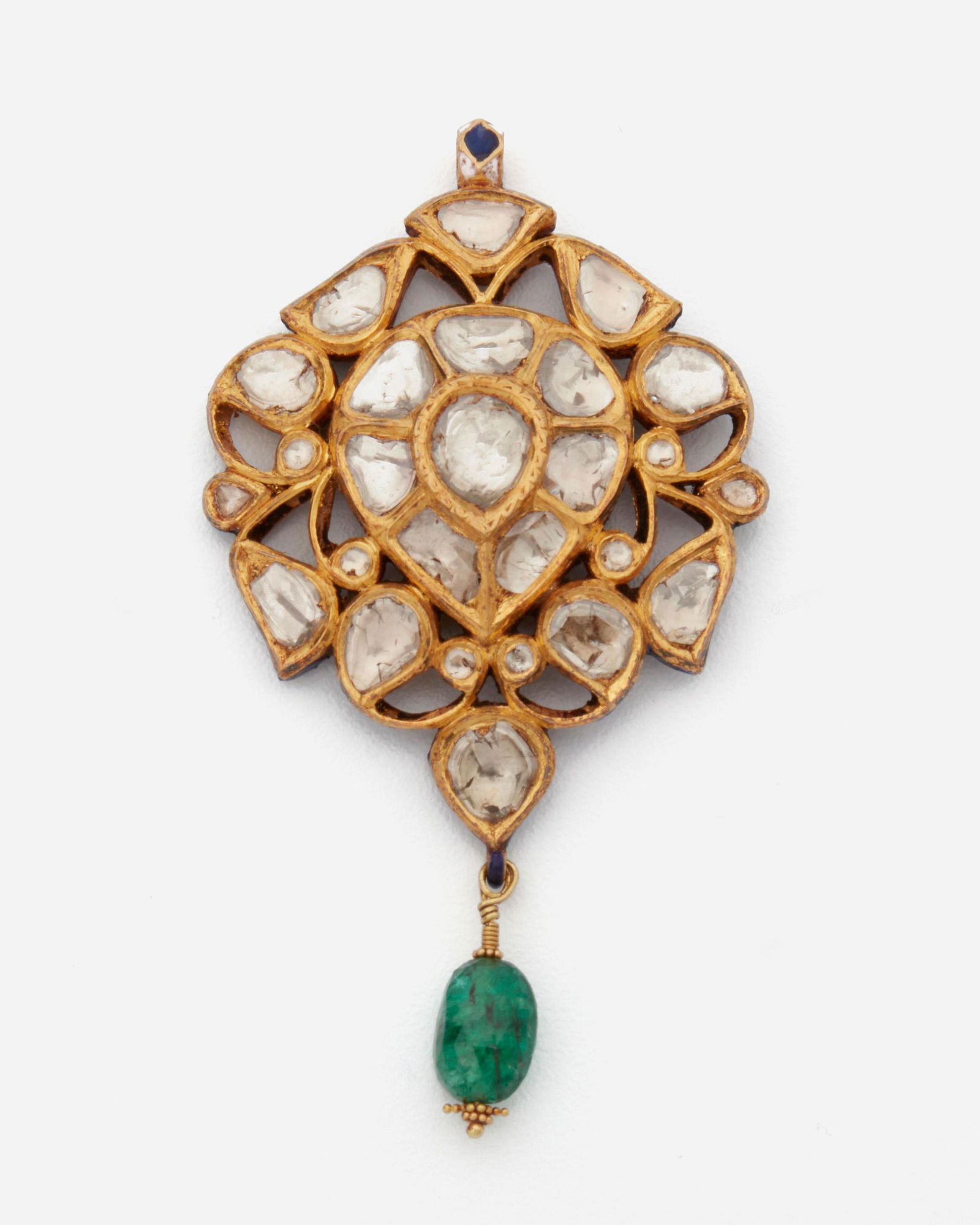An Indian diamond pendant (1 of 2)