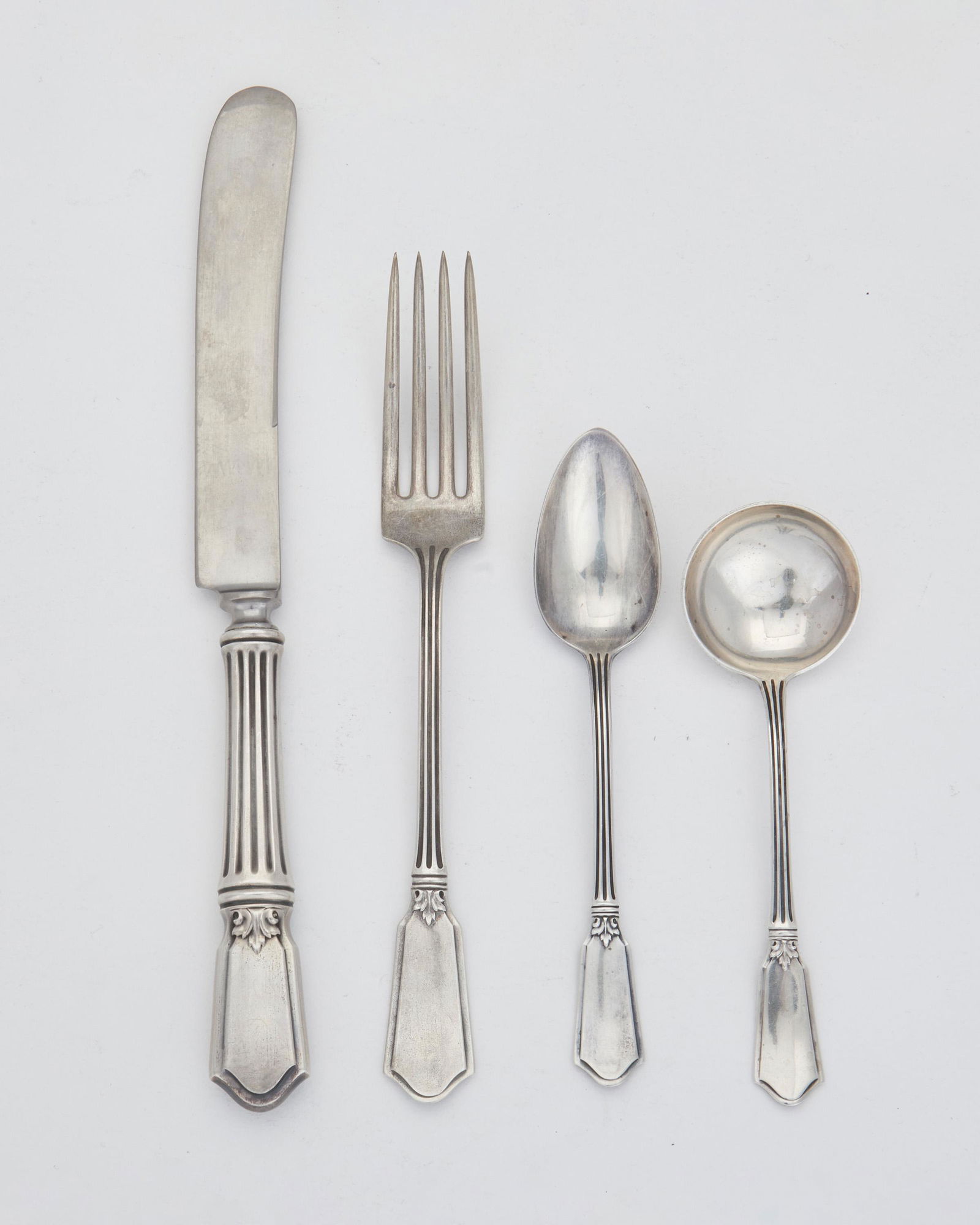 An Alvin "Winchester" sterling silver flatware service (1 of 3)