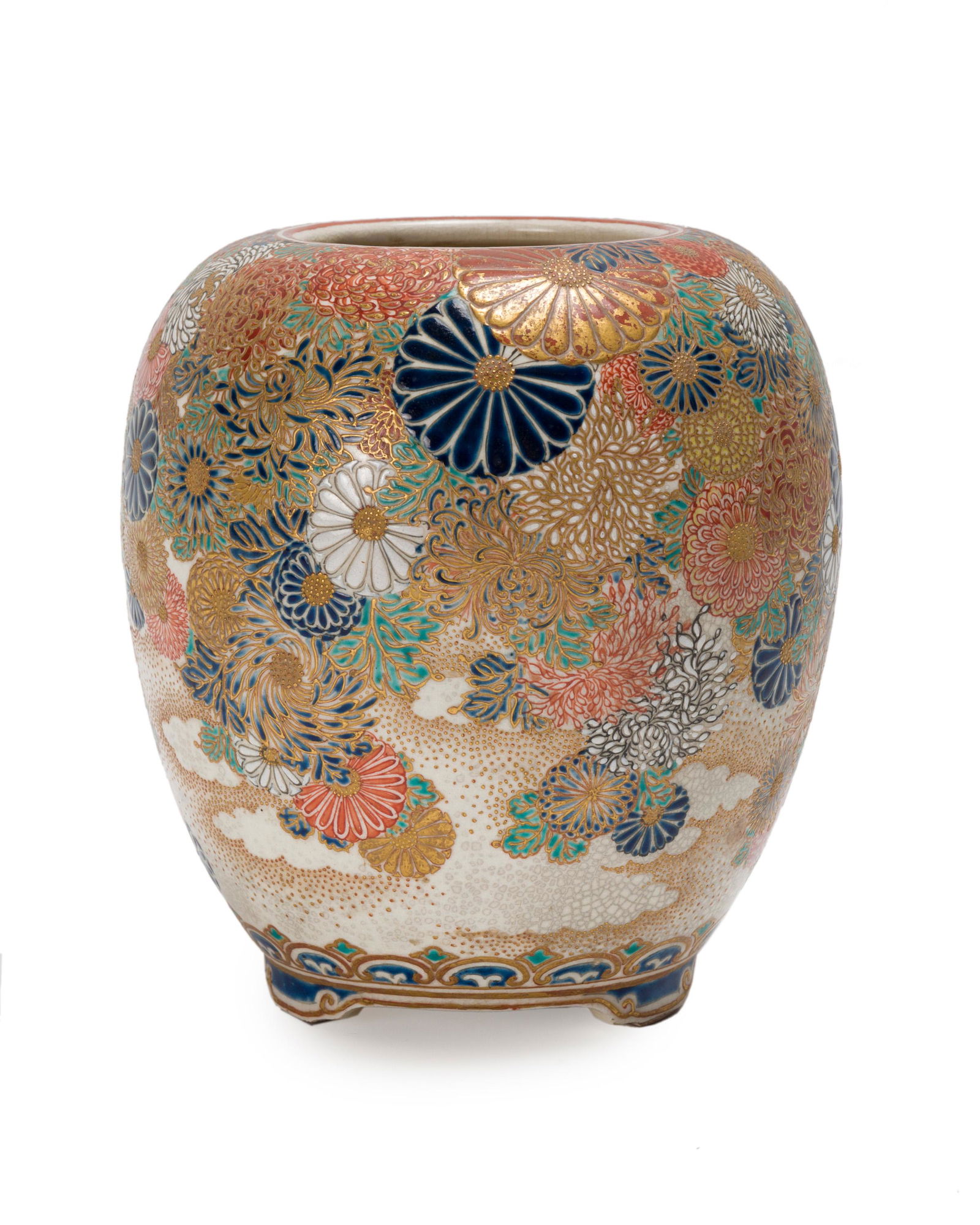 A Japanese Satsuma vase with chrysanthemums (1 of 2)