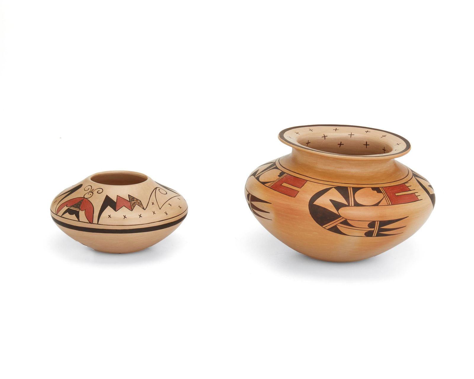 Two Dawn Navasie Hopi pottery jars (1 of 5)