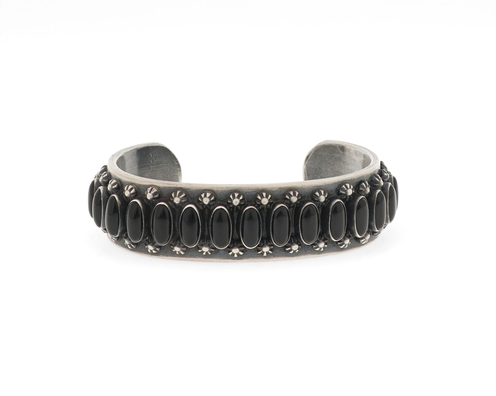 A Kenny Bracken Southwest silver and onyx cuff bracelet (1 of 2)