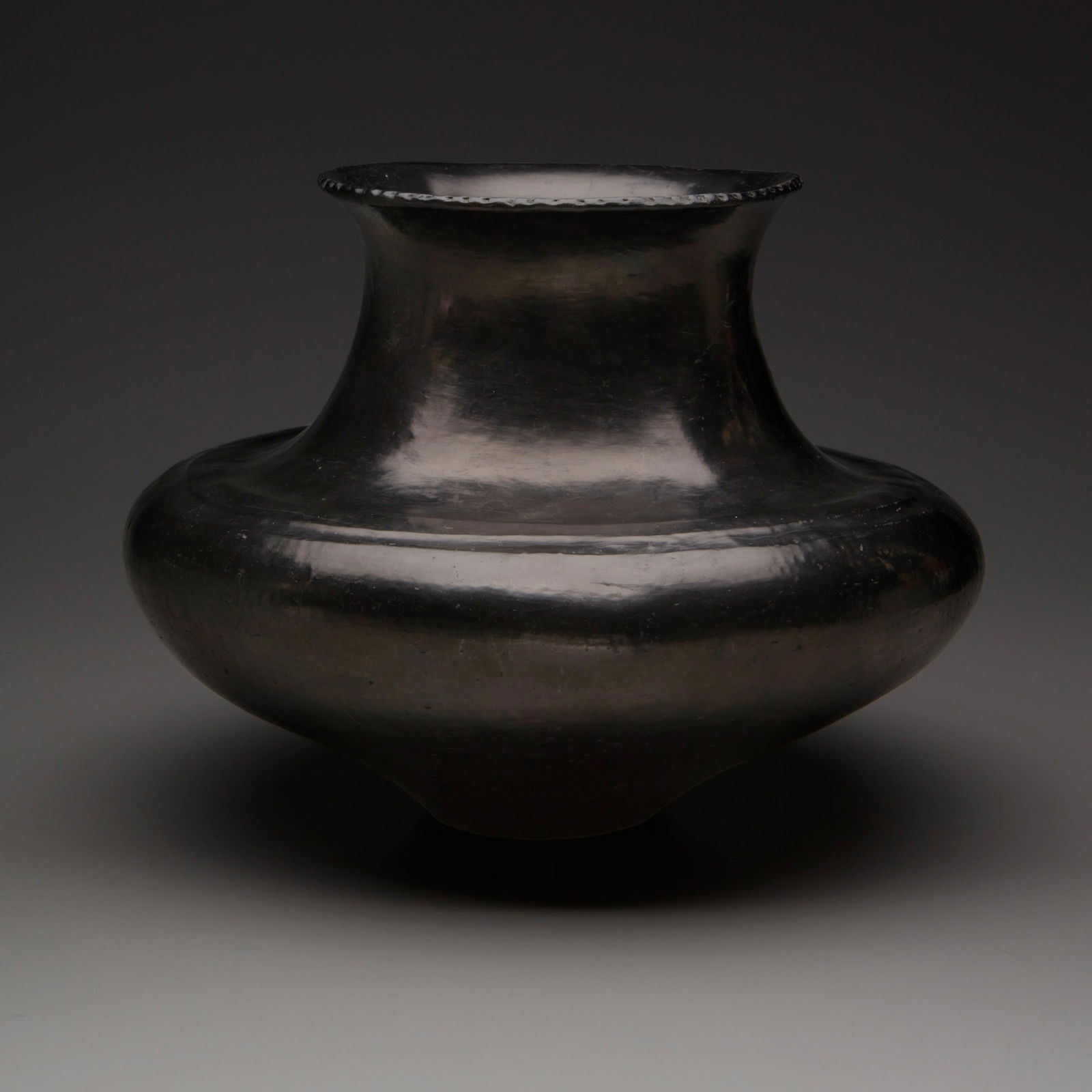 A large blackware Santa Clara pottery olla (1 of 2)