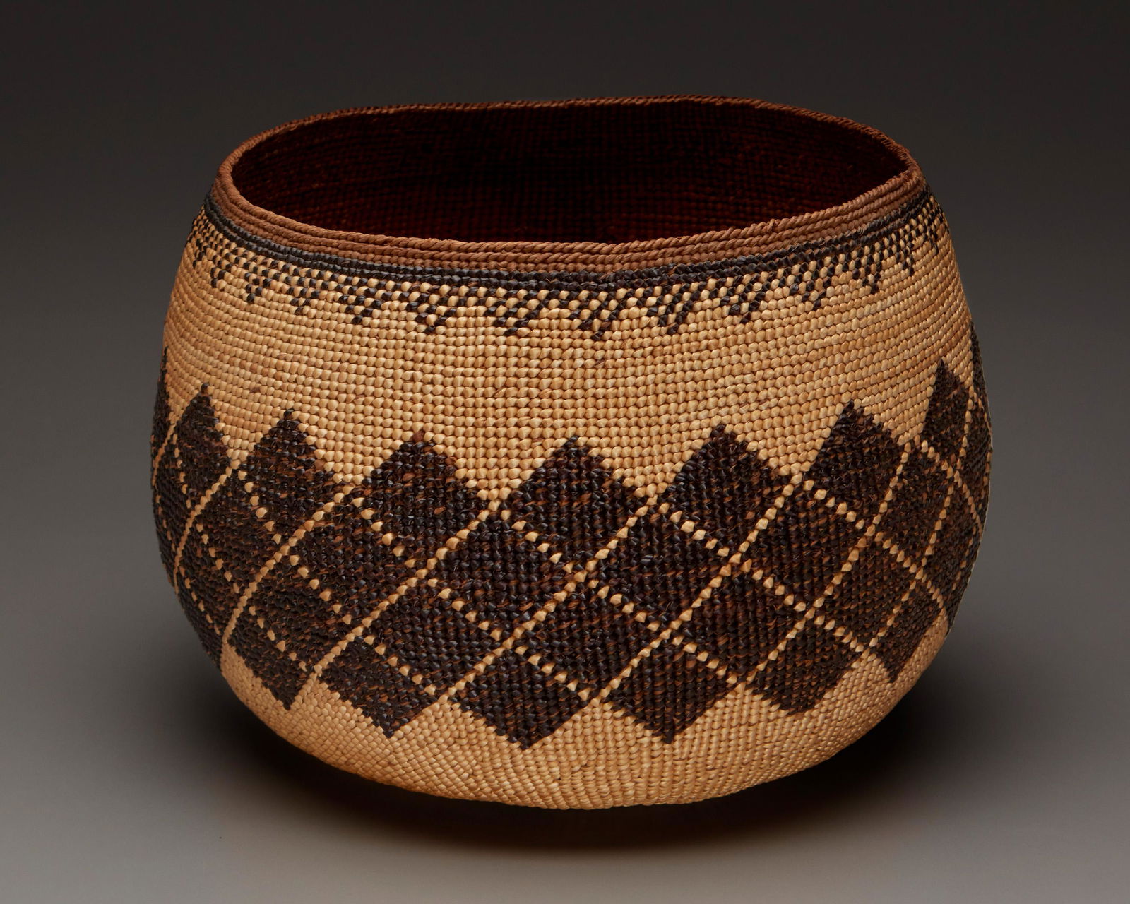 A Hupa / Yurok / Karuk basket (1 of 4)