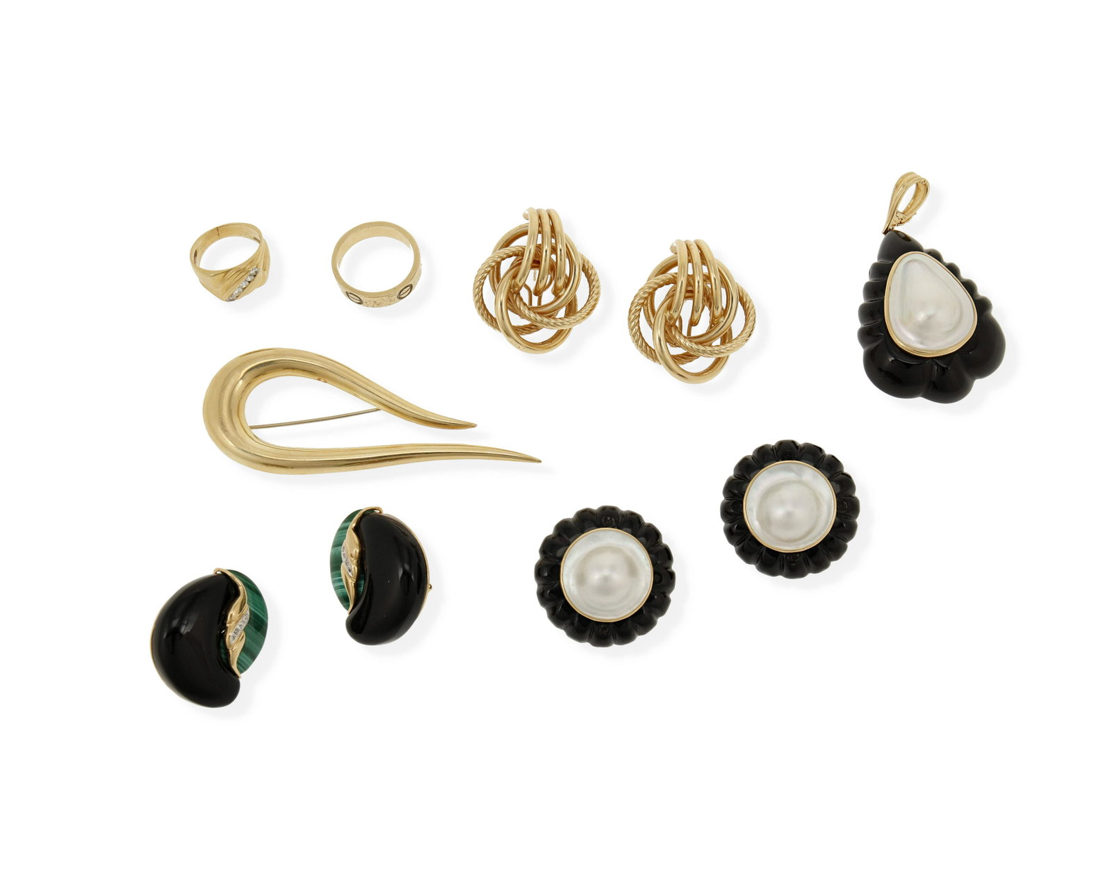 A group of jewelry (1 of 1)