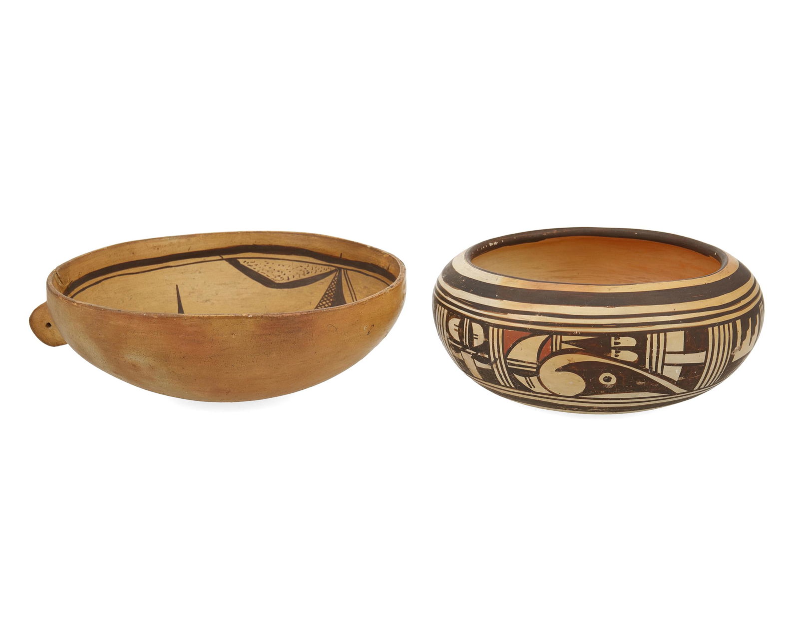 Two Hopi polychrome pottery vessels (1 of 9)