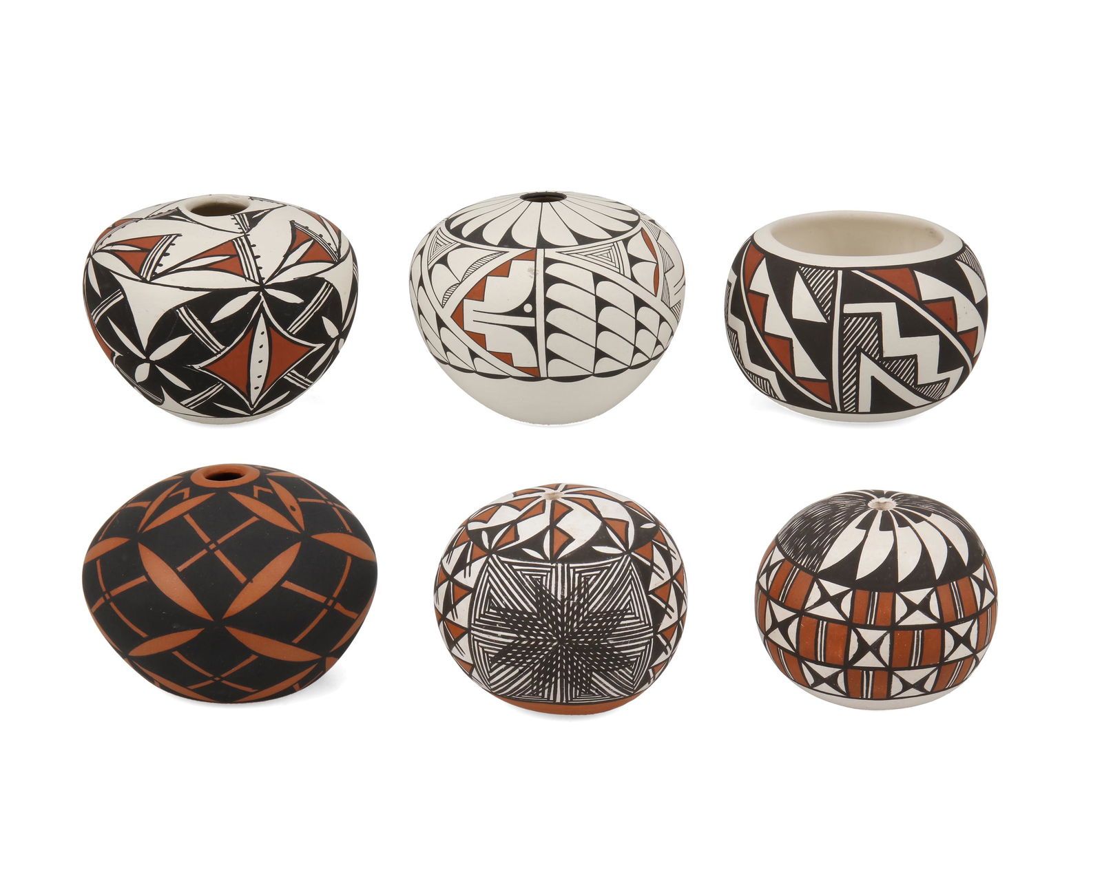 Five Acoma Pueblo pottery vessels (1 of 20)