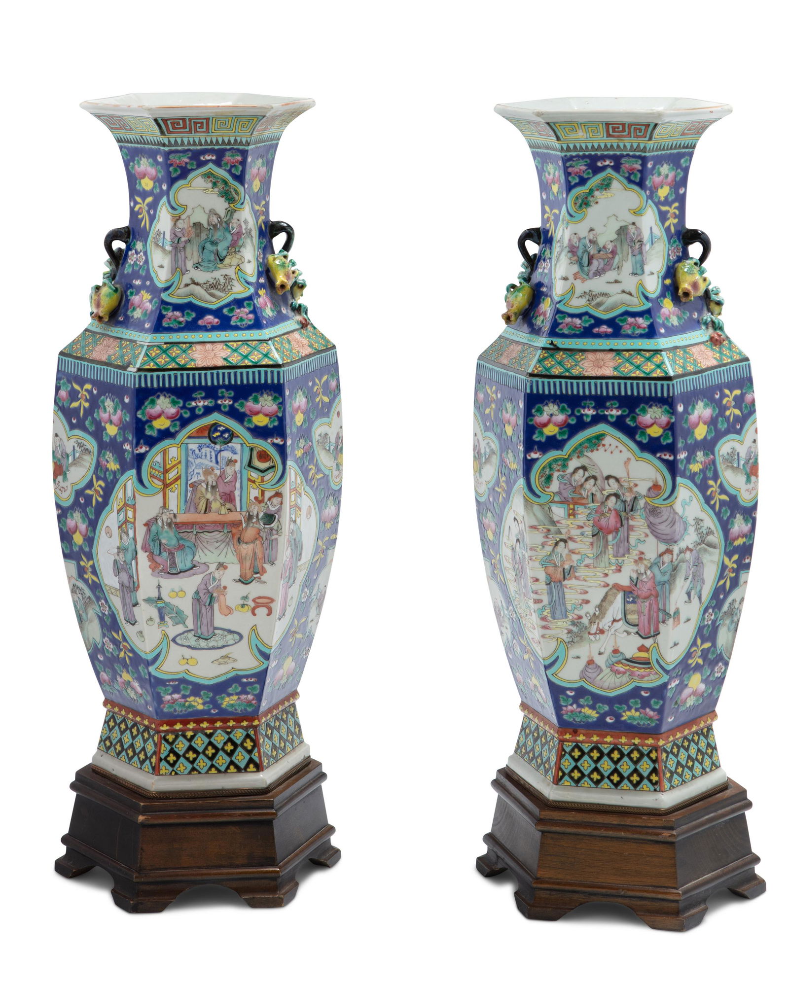 A pair of Chinese painted porcelain vases (1 of 8)
