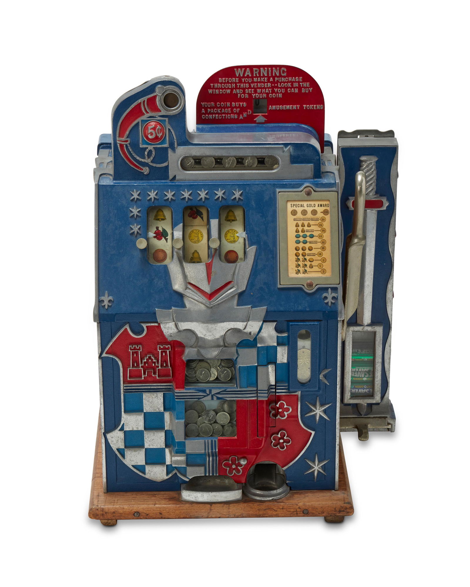 A Mills Castle Front novelty slot machine (1 of 8)