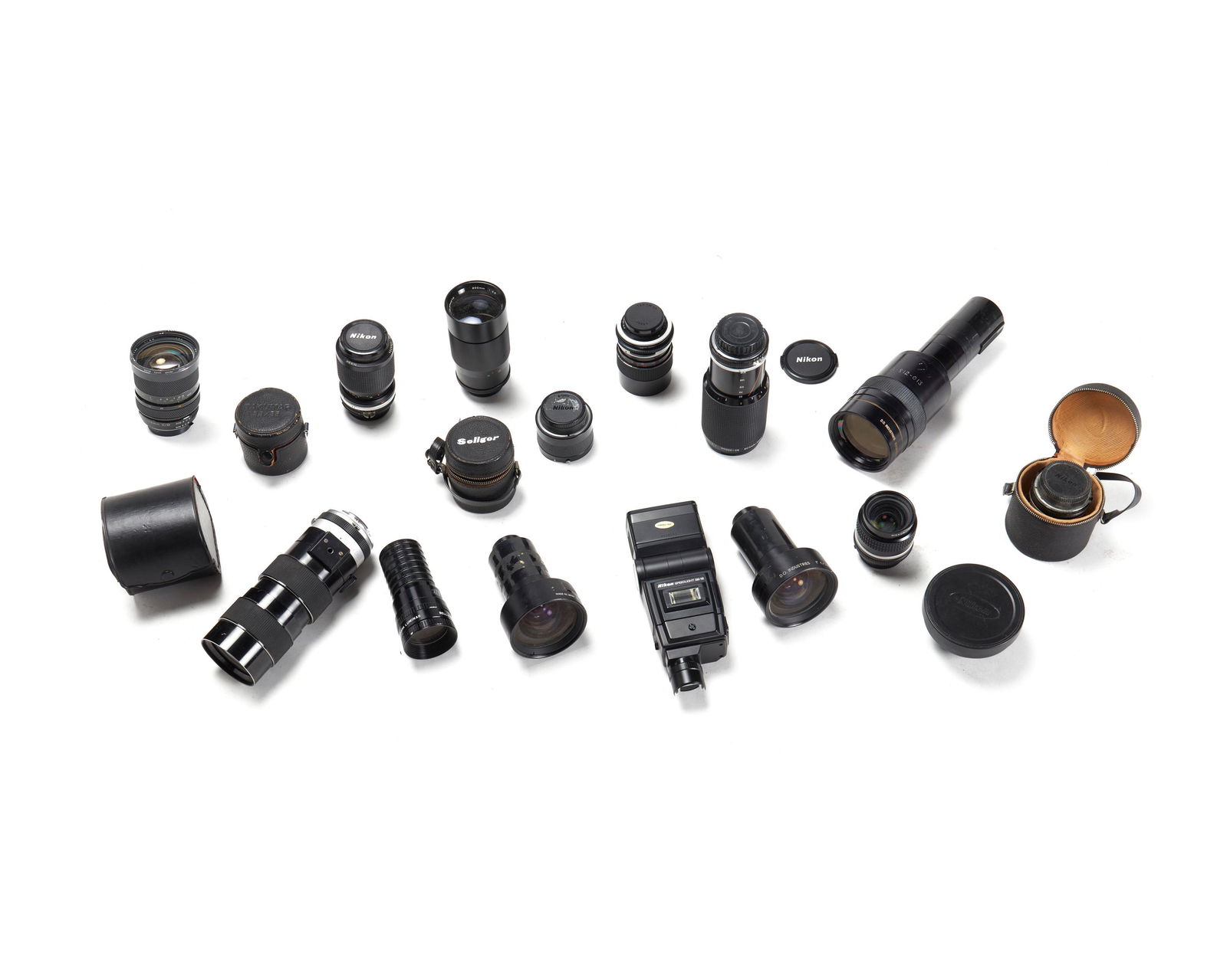 A group of assorted camera lenses (1 of 4)
