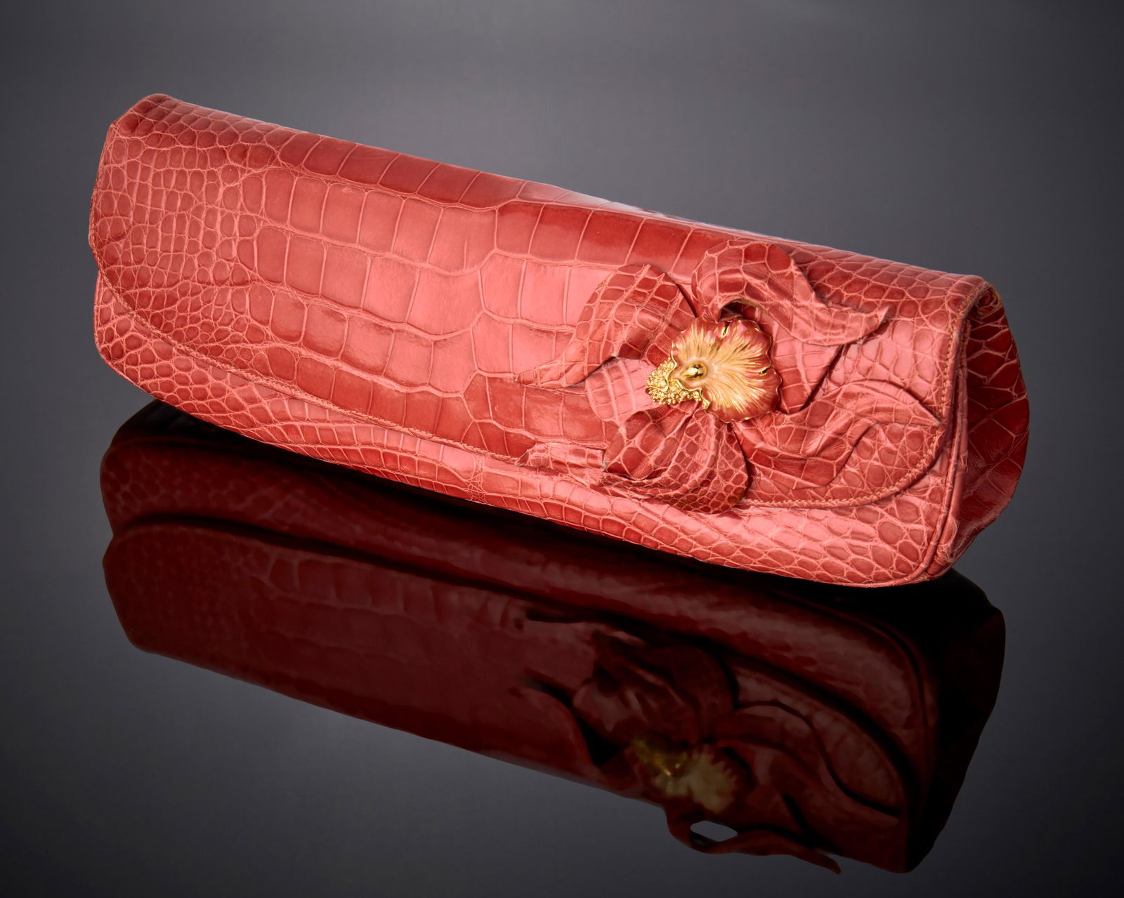 A Judith Leiber envelope clutch bag (1 of 3)
