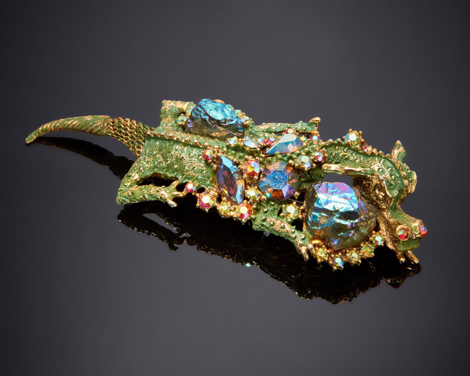 A vintage HAR dragon brooch (1 of 2)