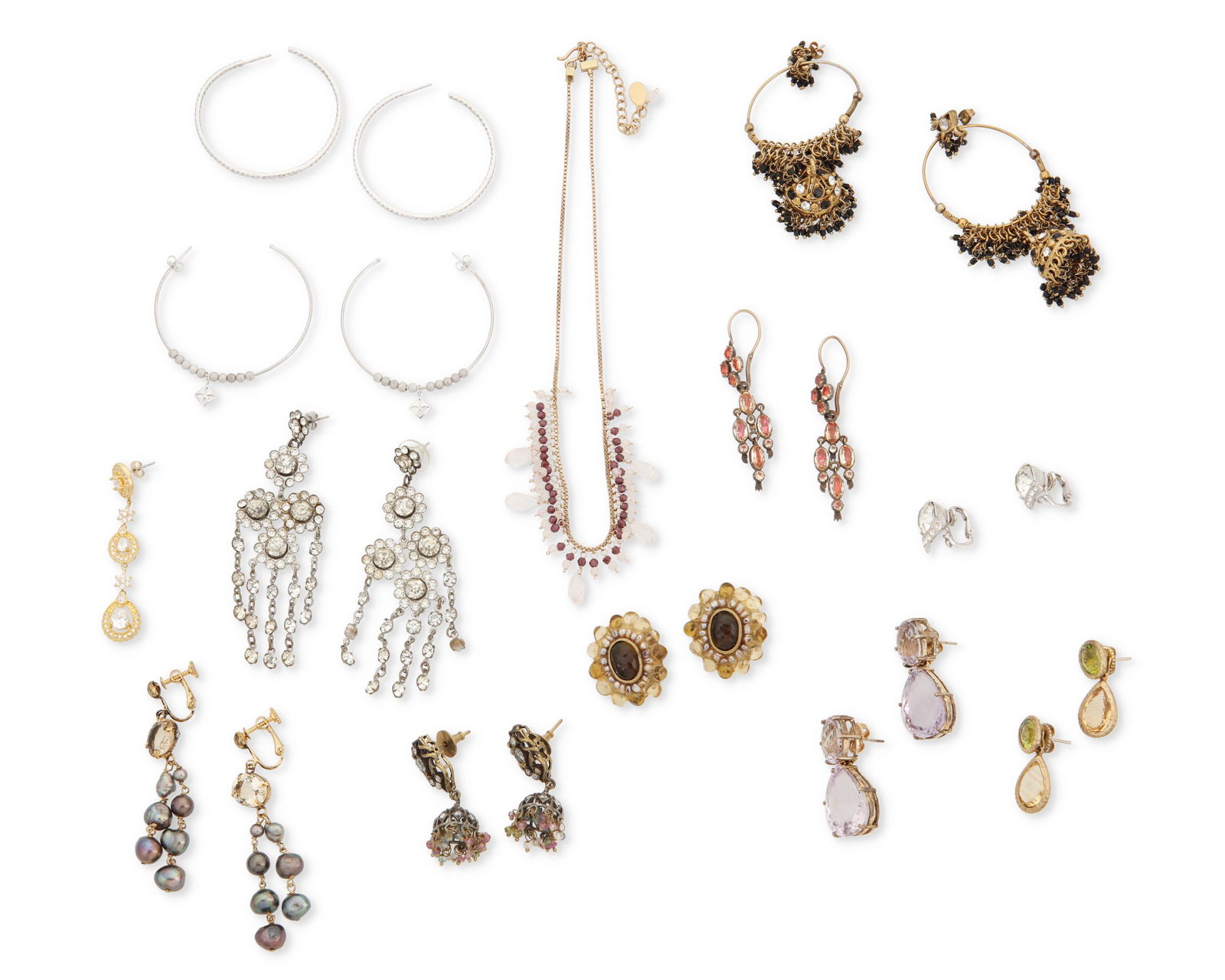A group of costume jewelry (1 of 1)