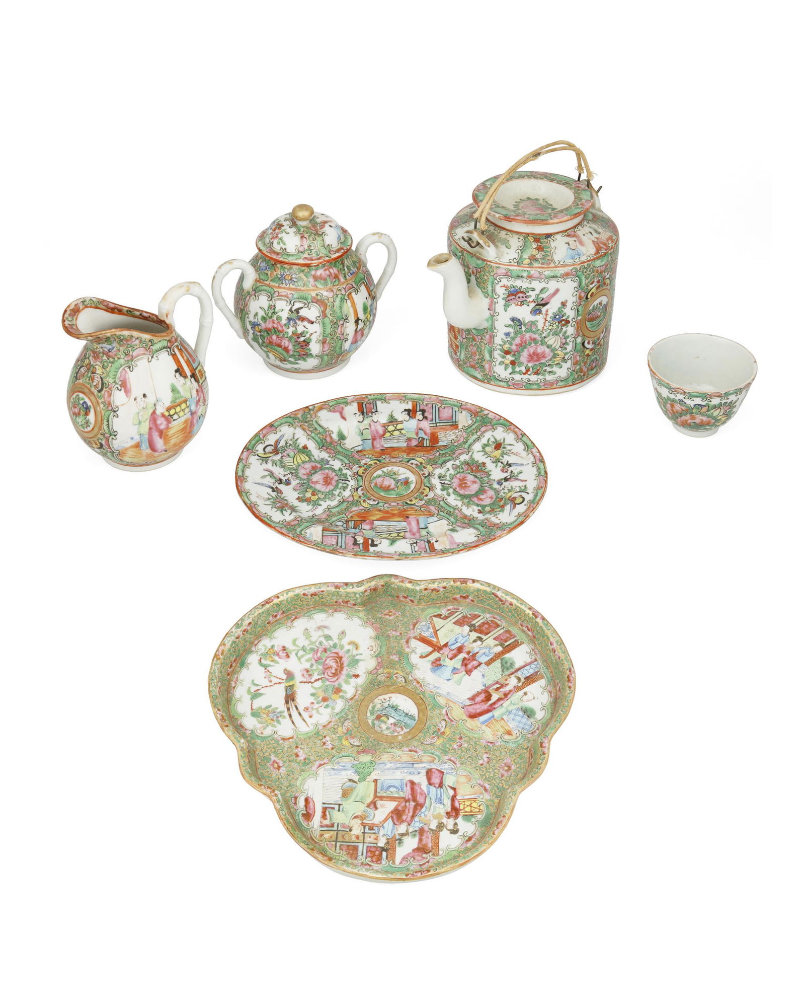 A group of Chinese Rose Medallion porcelain items (1 of 2)