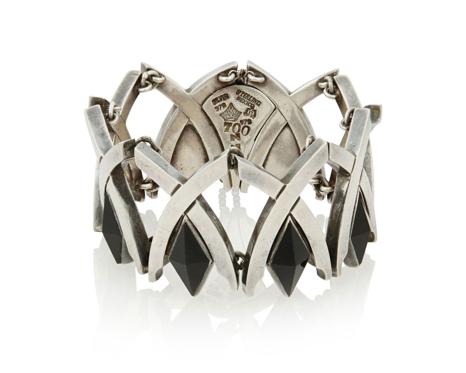 An Antonio Pineda silver and onyx bracelet (1 of 2)