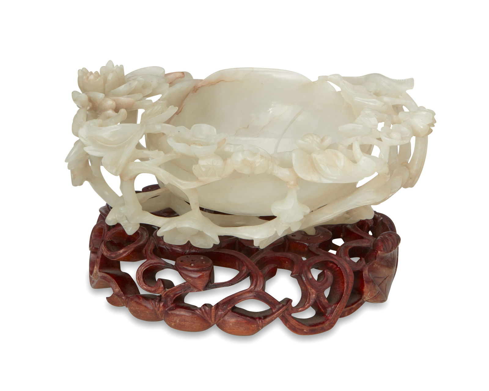 A Chinese carved nephrite bowl (1 of 6)