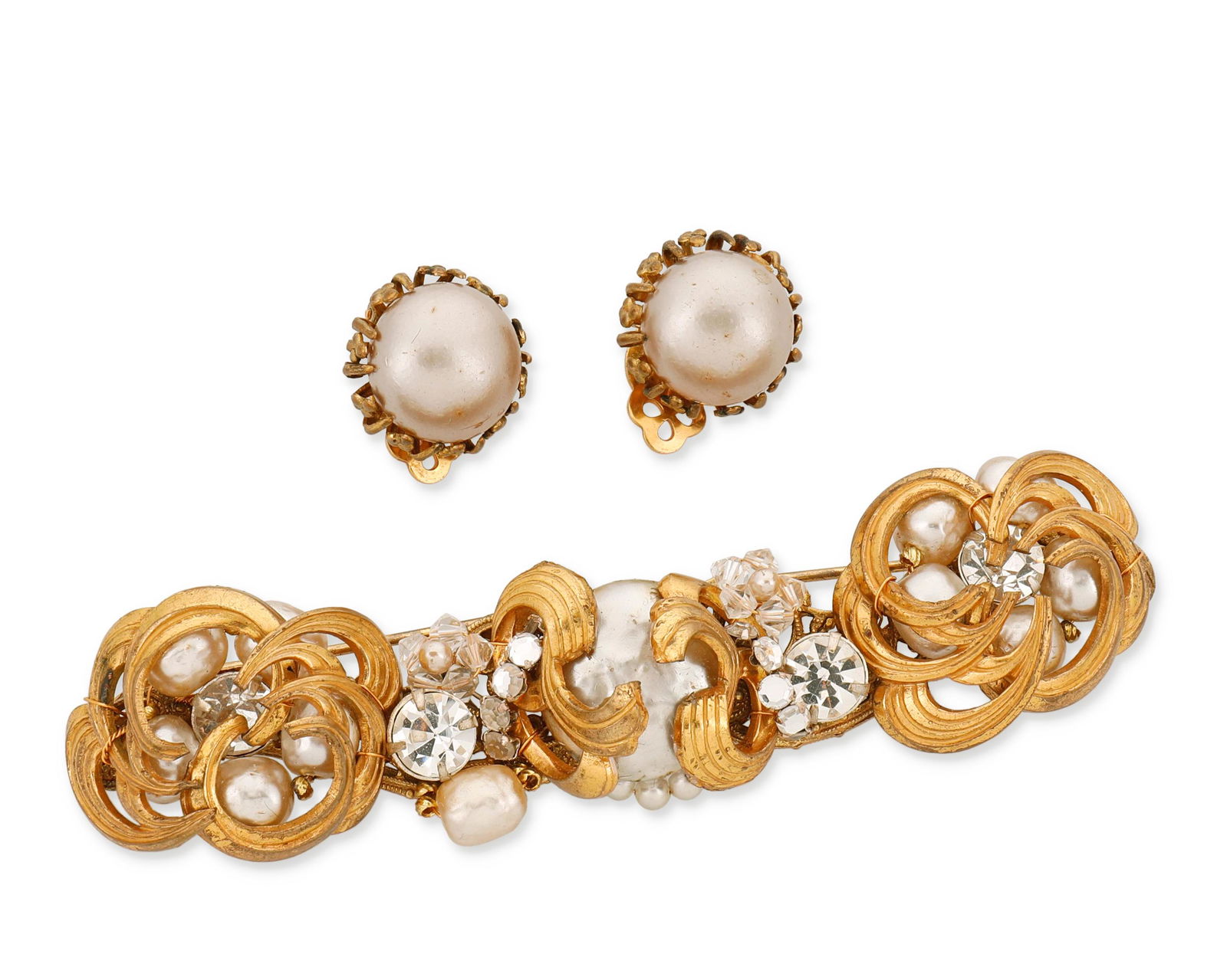 A group of jewelry including Miriam Haskell (1 of 1)