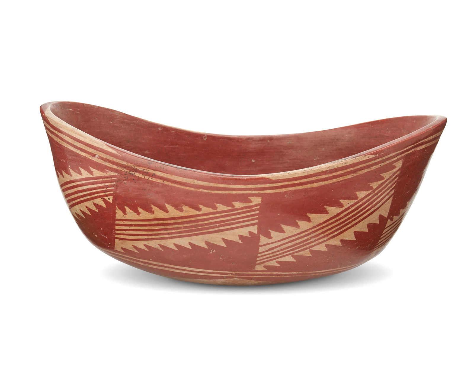 A Puebloan pottery dough bowl (1 of 4)