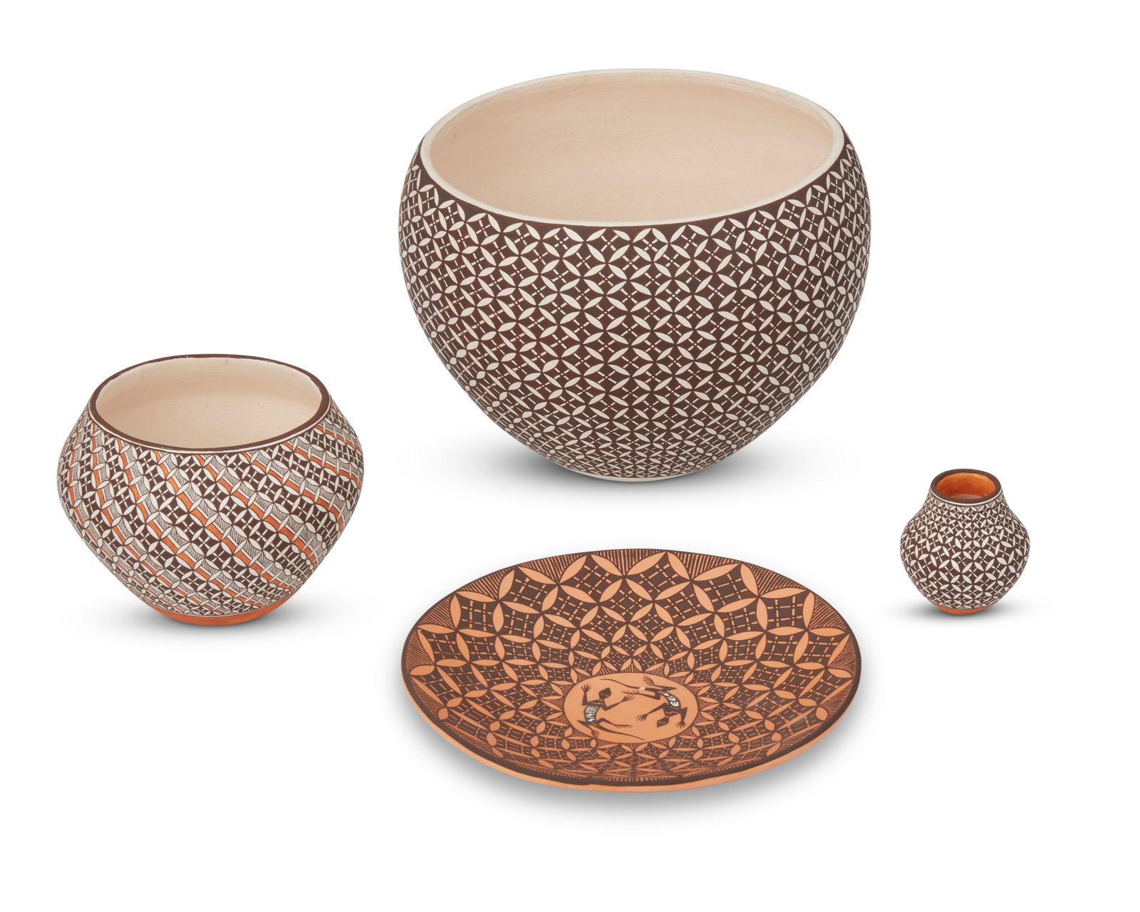 Rebecca Lucario (b. 1951, Acoma Pueblo): Rebecca Lucario (b. 1951, Acoma Pueblo) Four Acoma pottery vessels, late 20th/21st century Each signed to underside: Acoma NM / R Lucario; one with Kokopelli cipher Comprising a plate with black fine 