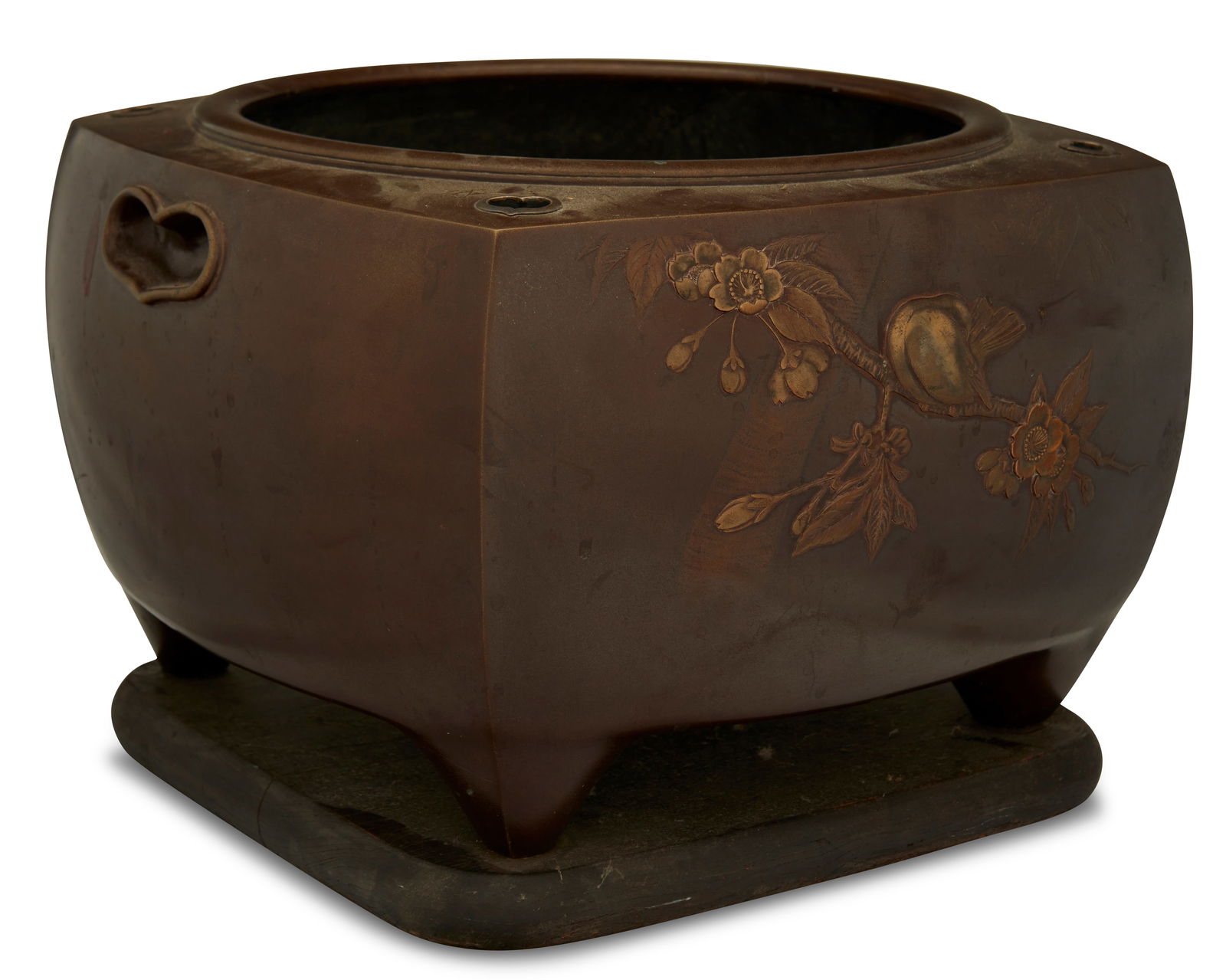 A Japanese bronze hibachi (1 of 2)