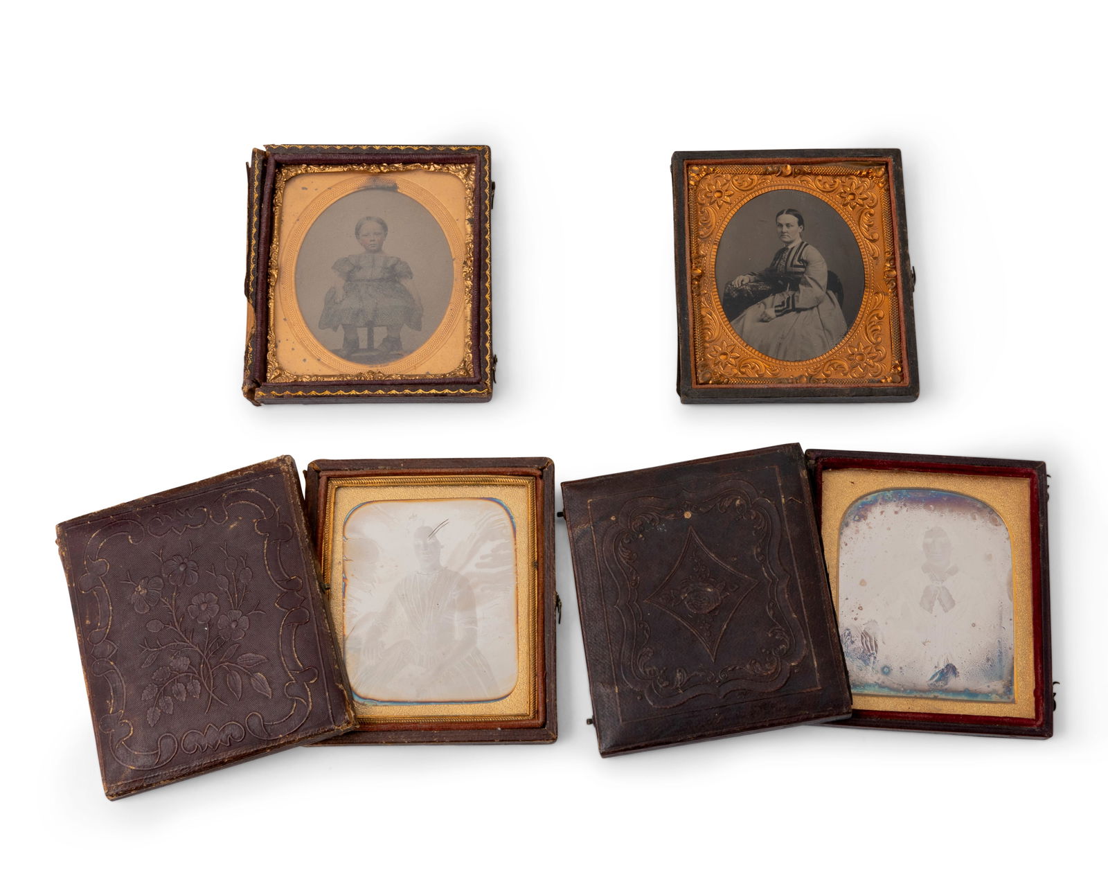 Four framed daguerreotype portraits (1 of 4)