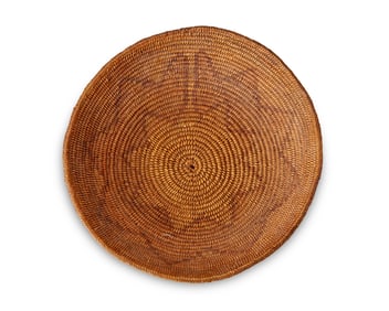 A Navajo basketry bowl